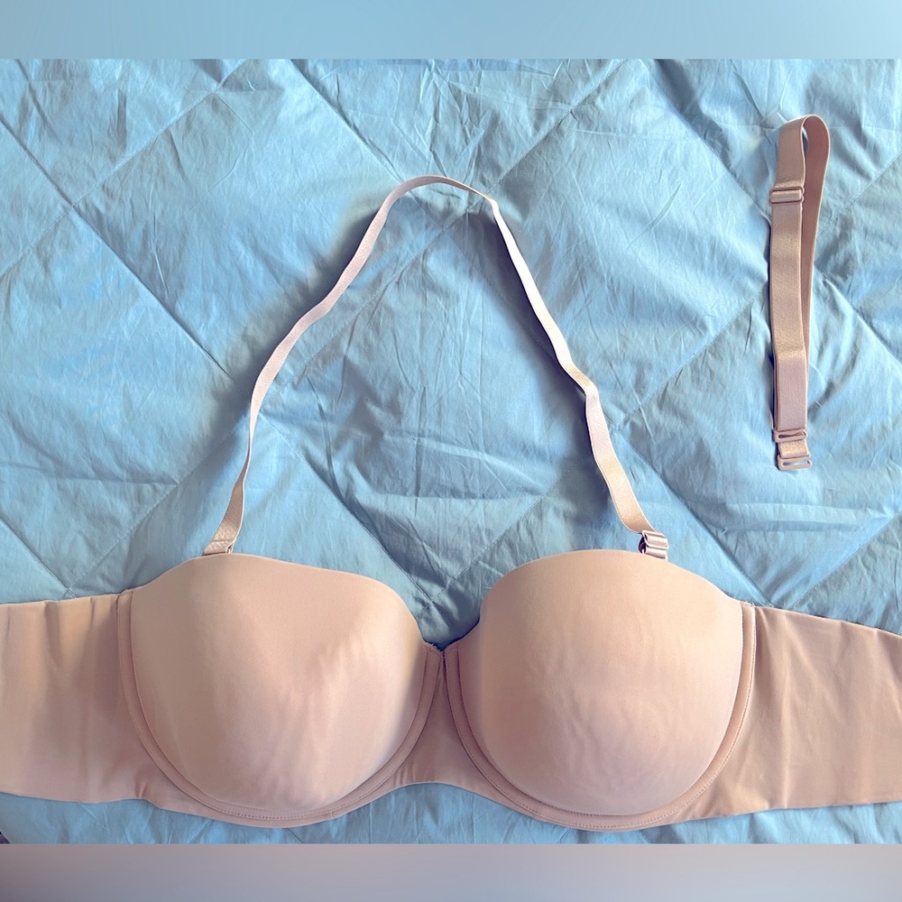 Cacique Lightly Lined Multi-Way Strapless Bra 44DDD (44F) in Café. WORN ONCE.